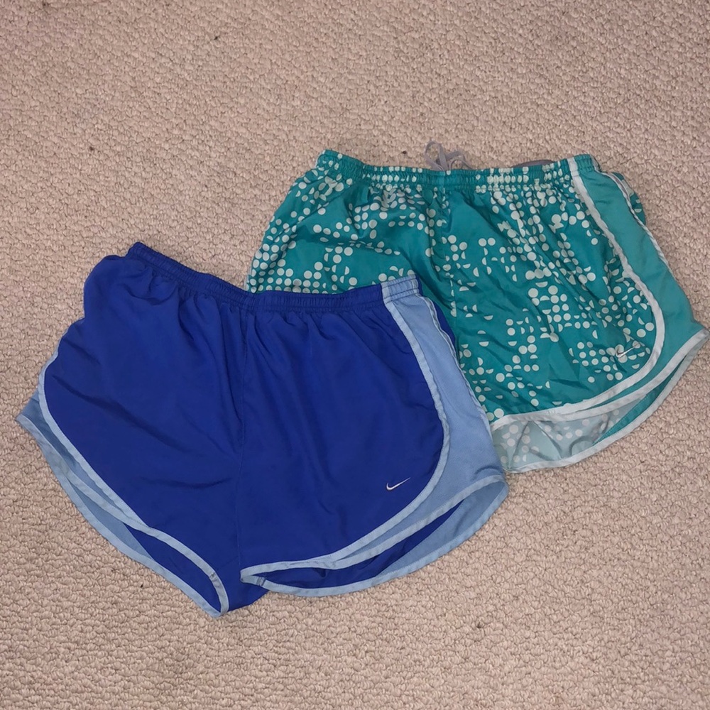 Large Nike tempo running shorts bundle